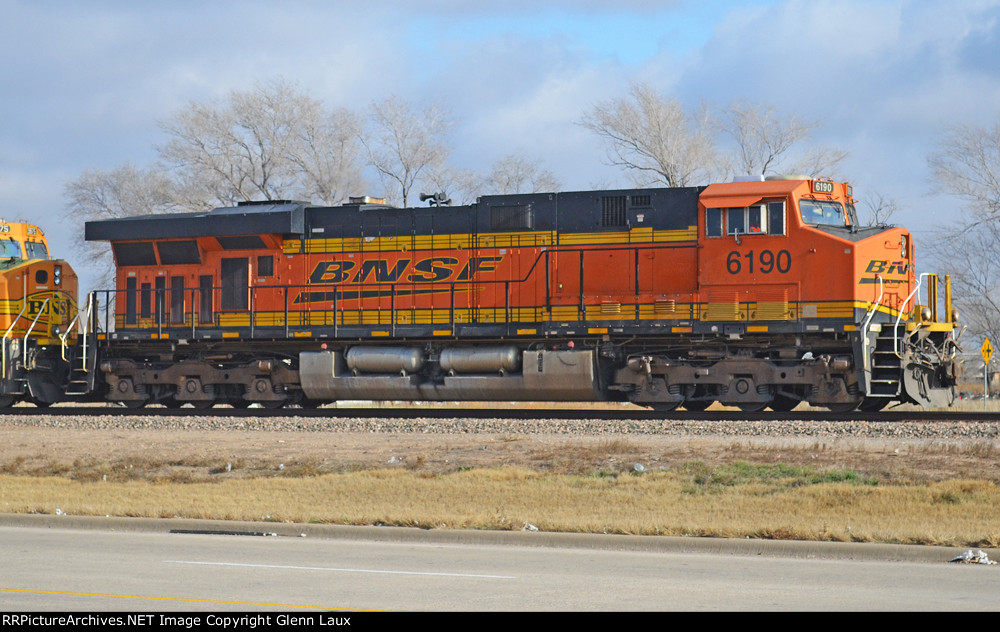 BNSF 6190